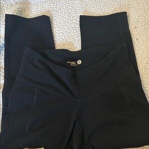Old Navy Women's Capri Black Leggings- Small